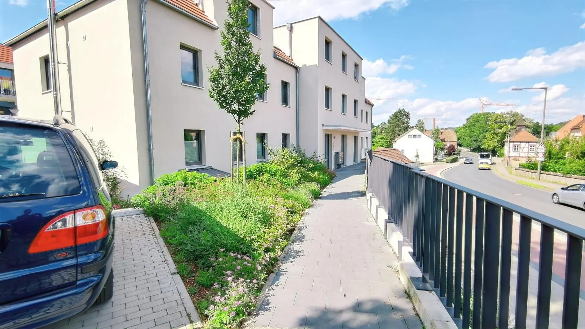 Univercity Apartment Fuer Bis Zu 4, Terrasse, Grill Erlangen 0*,