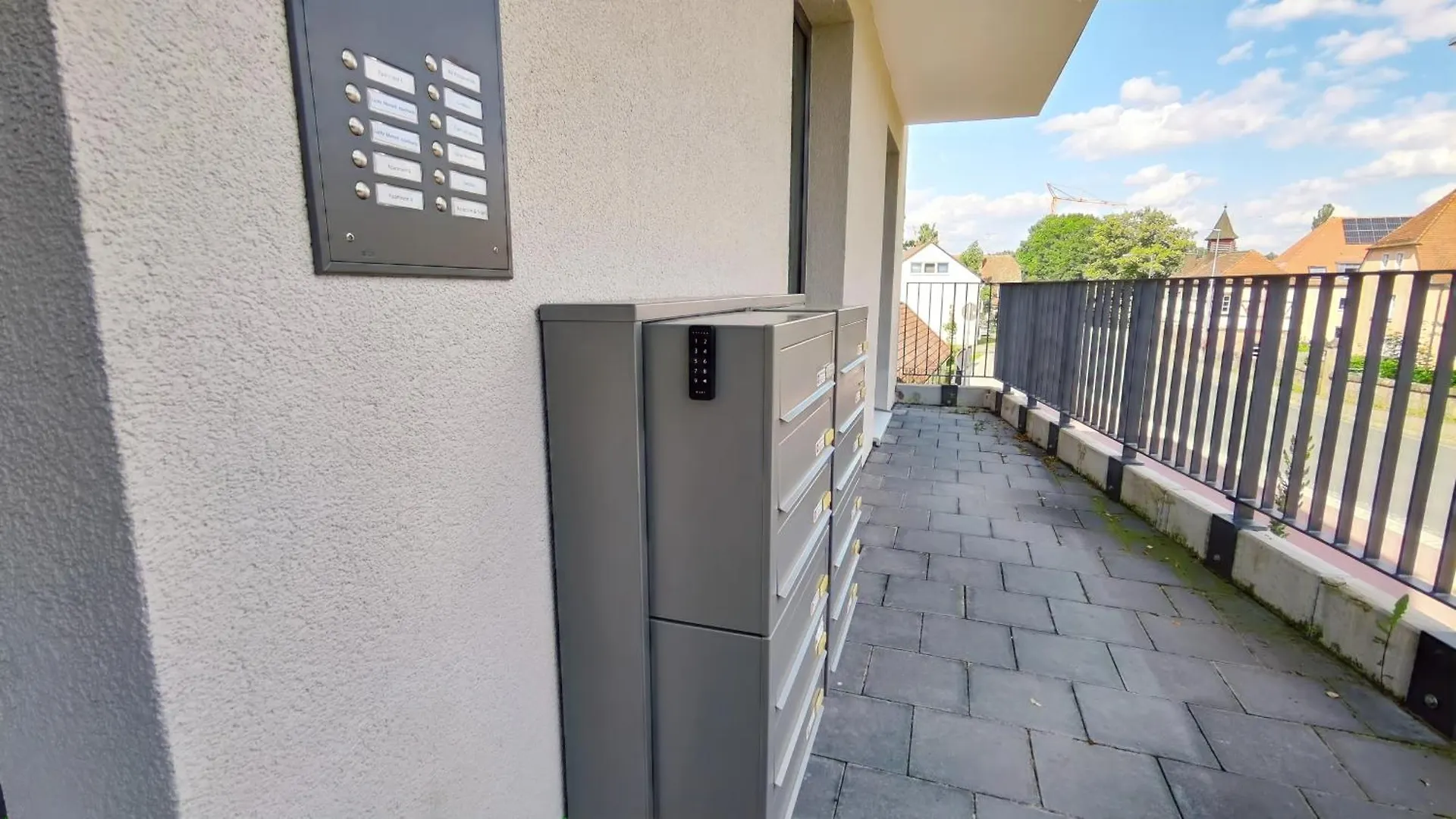 Univercity Apartment Fuer Bis Zu 4, Terrasse, Grill Erlangen